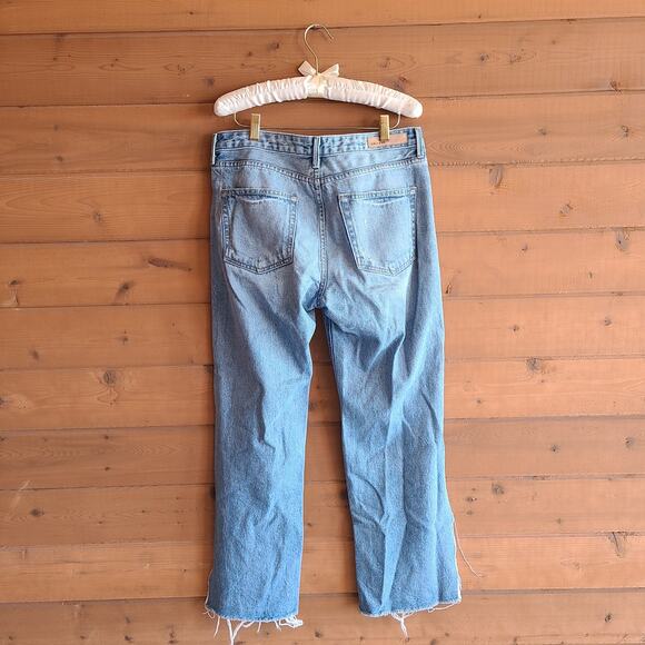 GRLFRND Maran Wide Leg Tulip Hem Crop Jean Archaic Size 29 Button Fly Denim - Picture 3 of 9